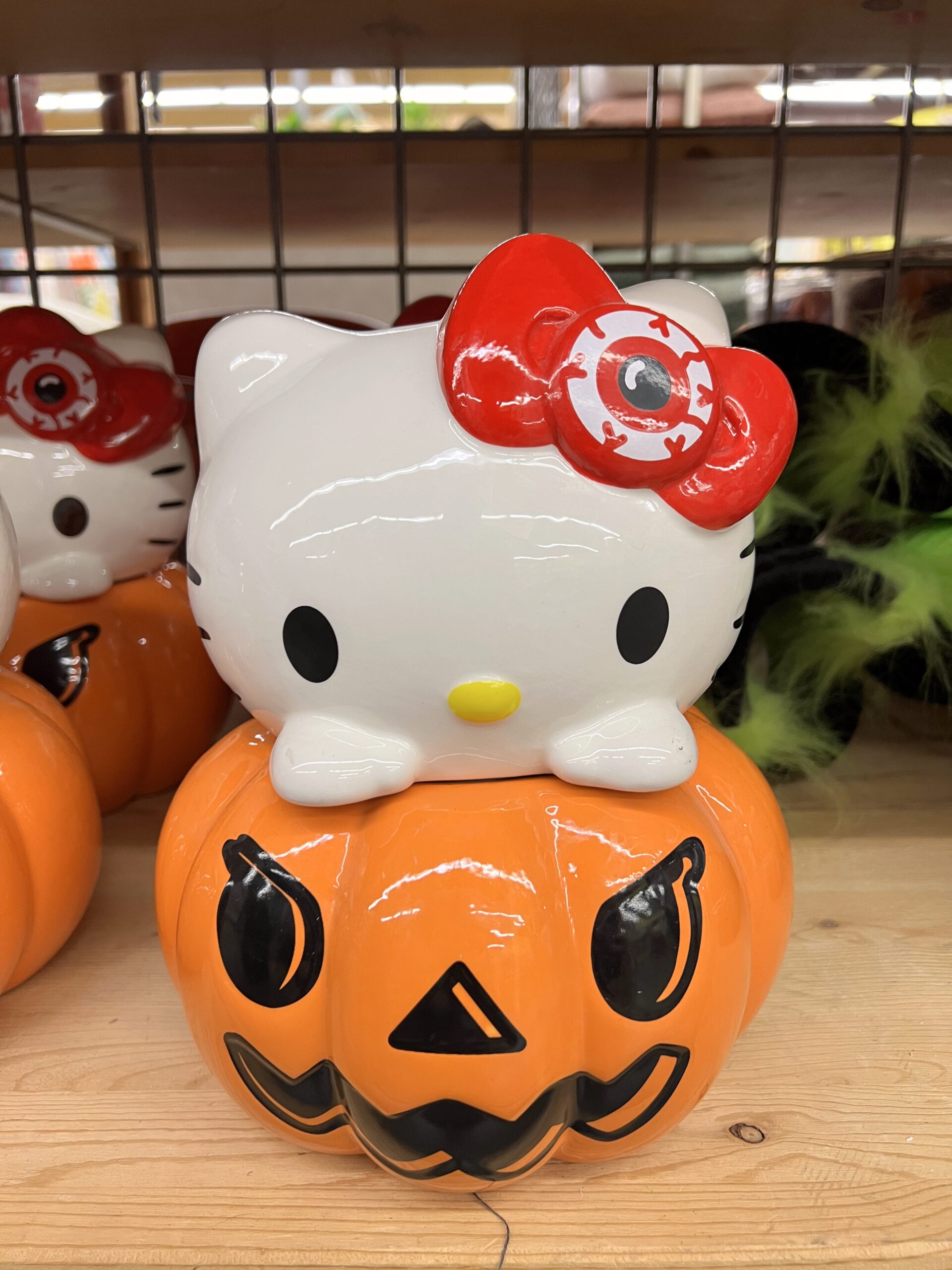 Hello Kitty Halloween pumpkin